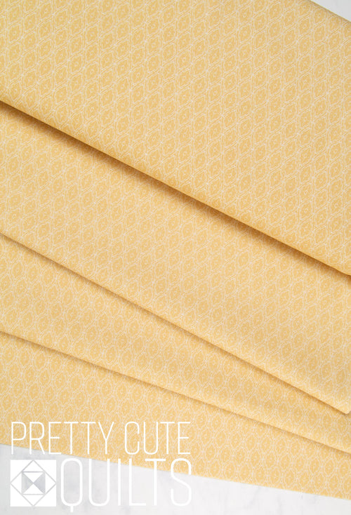 Autumn Bursting Nesting by Felicity Fabrics 610264, yellow geometric