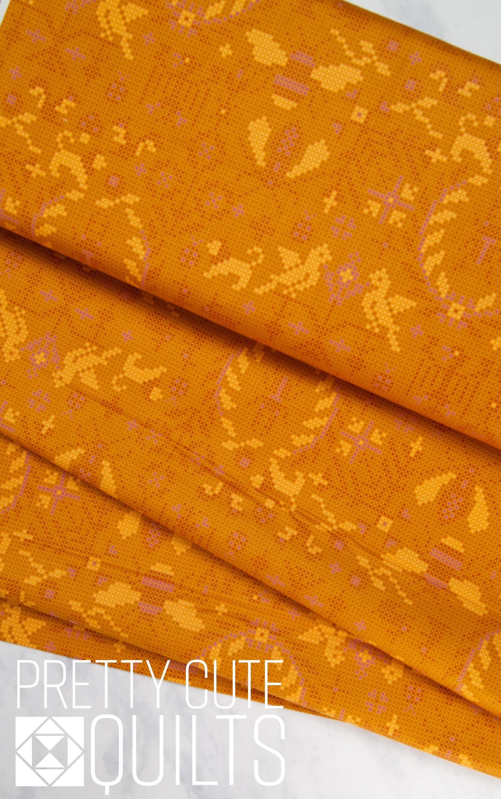Sun Print 2022 - 10th Anniversary Collection by Alison Glass Menagerie Amber A-9387-Y1